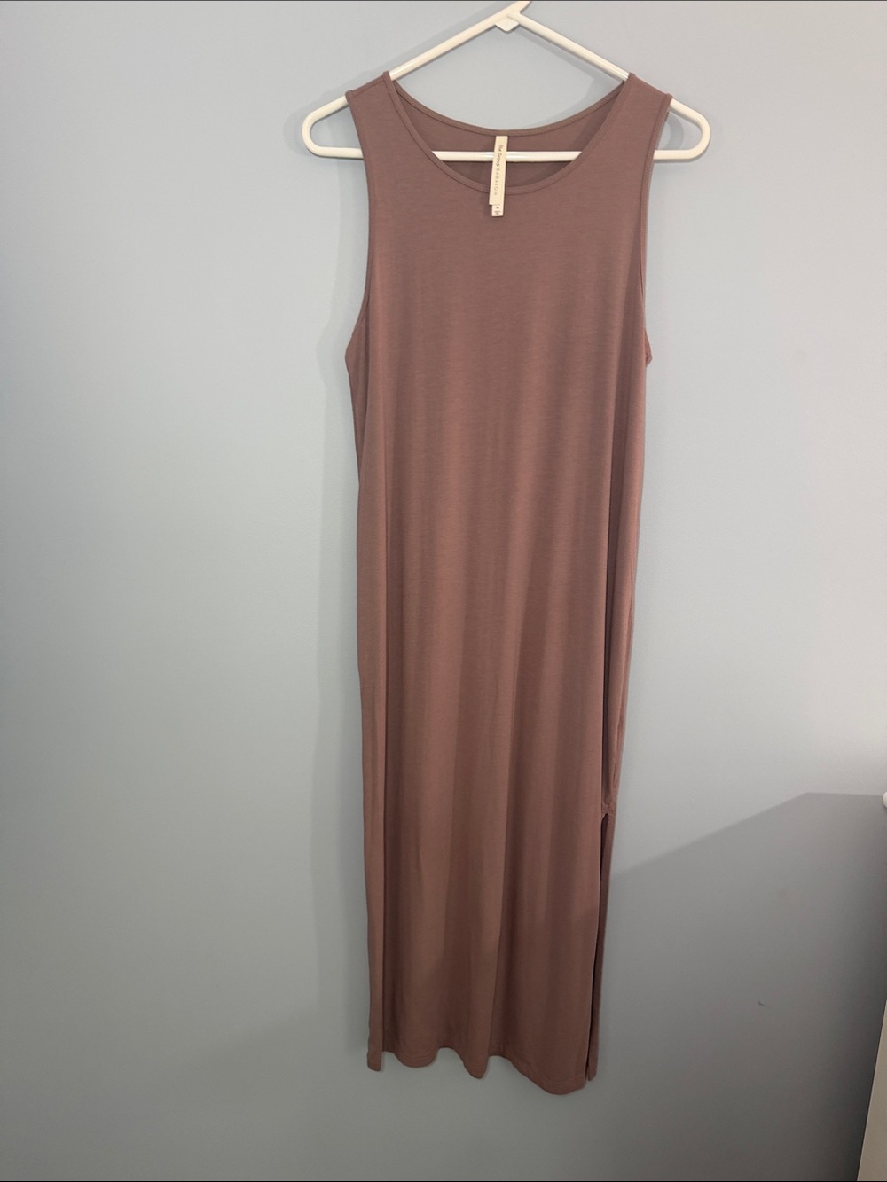 Aritzia Babaton Sleeveless Mauve Maxi  Tank Dress SZ M